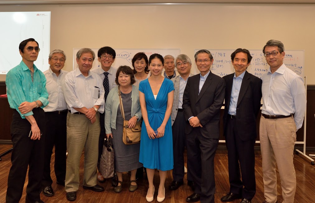 �u�t�R�薚���l�Ƃ̋L�O�ʐ^